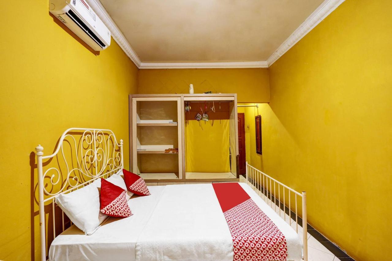 Spot On 91196 Manisee 2 Homestay Syariah Tanjunguma Экстерьер фото